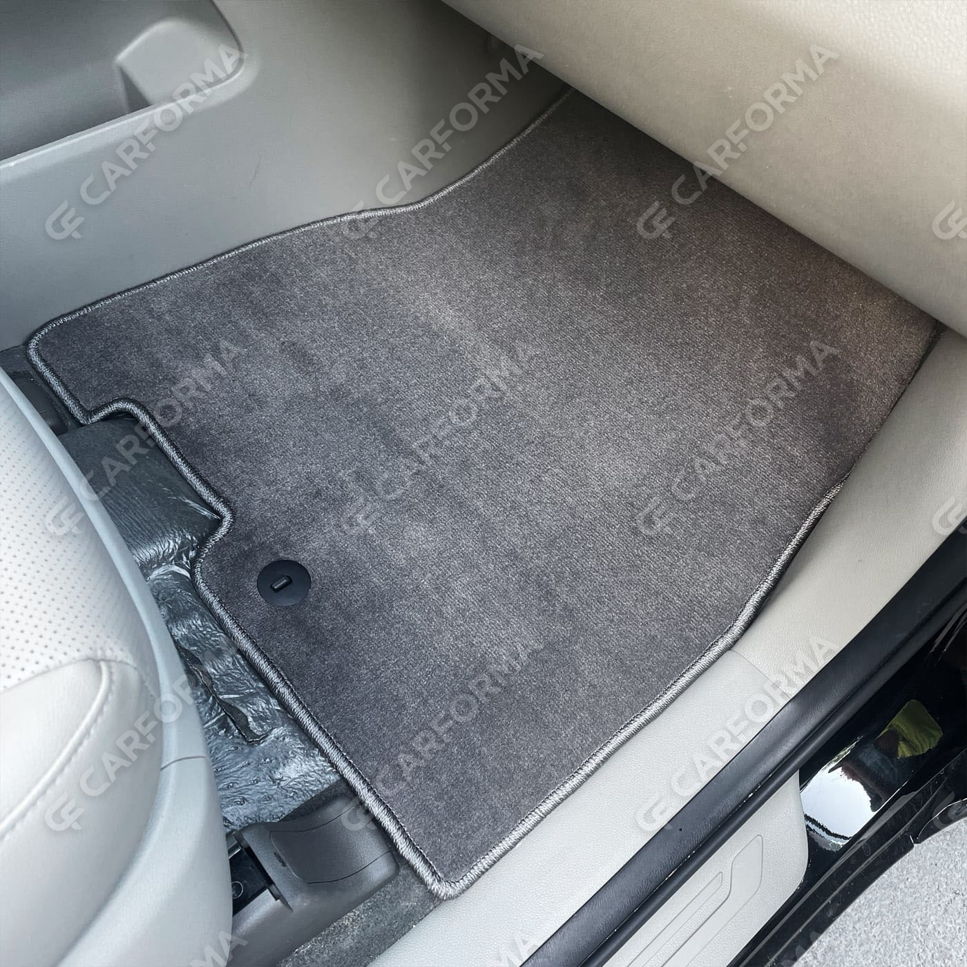 Ворсовые коврики на KIA Carnival III 7 мест 2014&nbsp;-&nbsp;2021 в Тольятти