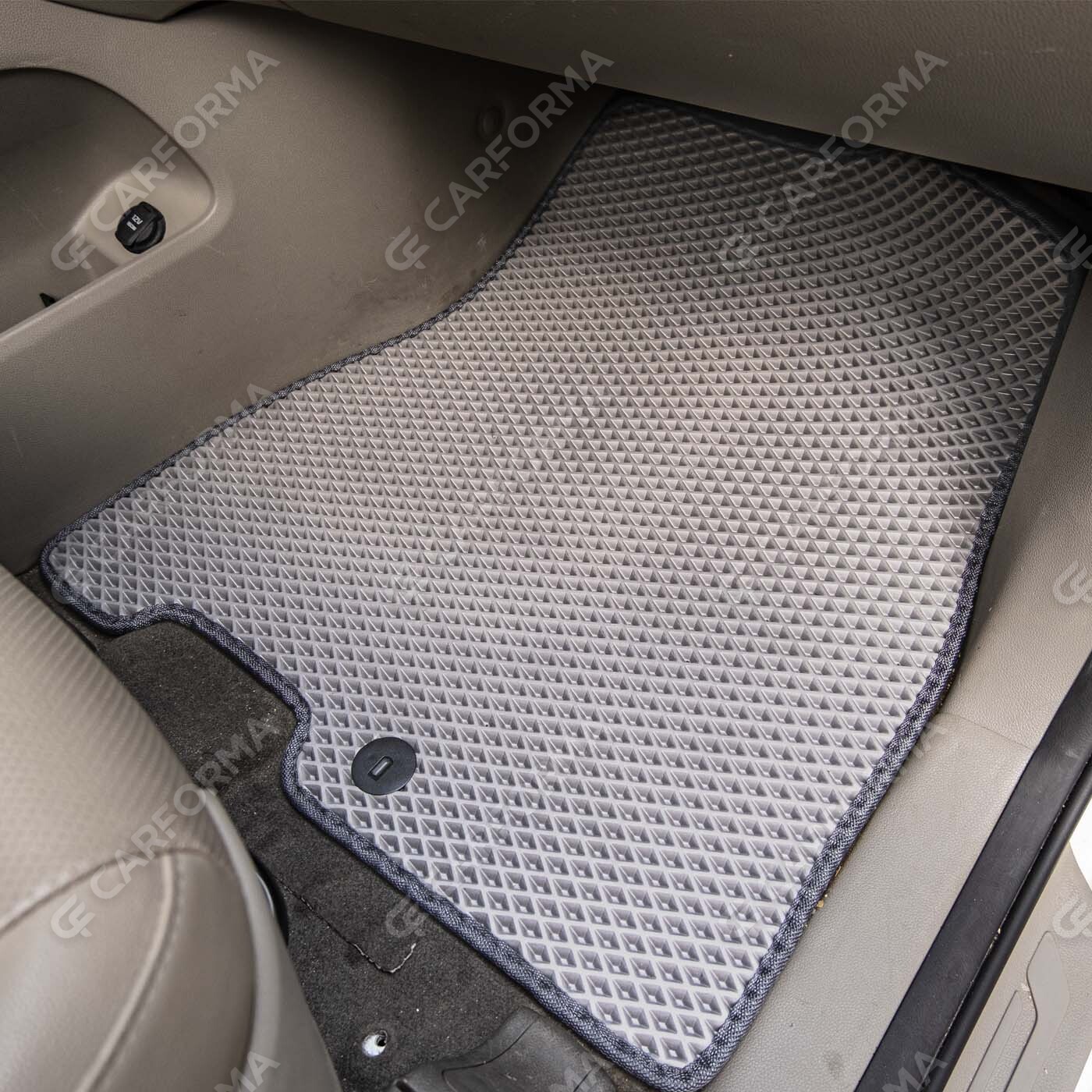 Ворсовые коврики на KIA Carnival III 7 мест 2014&nbsp;-&nbsp;2021 в Тольятти