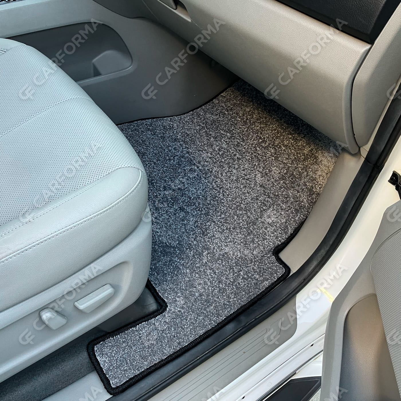 Ворсовые коврики на KIA Carnival III 7 мест 2014&nbsp;-&nbsp;2021 в Тольятти