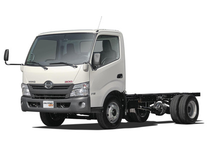 Ворсовые коврики на Hino 300 I широкая кабина 1999 - 2011 в Тольятти