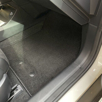 Ворсовые коврики на Mazda EZ-6 2024 - 2025 в Тольятти Ворсовые коврики на Mazda EZ-6 2024 - 2025 в Тольятти