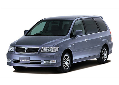 Коврики на Mitsubishi Chariot Grandis 1997 - 2003 в Тольятти