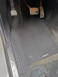 EVA коврики на Jeep Grand Cherokee (WK2) 2010 - 2022 в Тольятти EVA коврики на Jeep Grand Cherokee (WK2) 2010 - 2022 в Тольятти