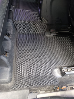 Коврики на Jeep Grand Cherokee (WK2) 2010 - 2022 в Тольятти
