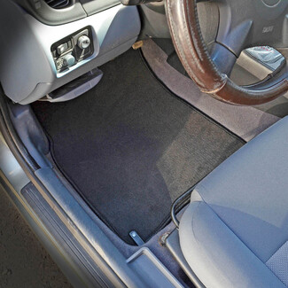 Ворсовые коврики на Nissan Almera 2 (N16) 2000&nbsp;-&nbsp;2006 в Тольятти