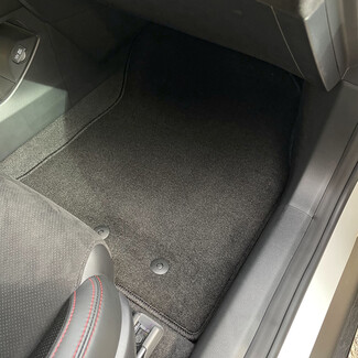 Ворсовые коврики на Mazda EZ-6 2024 - 2025 в Тольятти Ворсовые коврики на Mazda EZ-6 2024 - 2025 в Тольятти