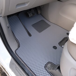 EVA коврики на KIA Carnival III 7 мест 2014 - 2021 в Тольятти EVA коврики на KIA Carnival III 7 мест 2014 - 2021 в Тольятти