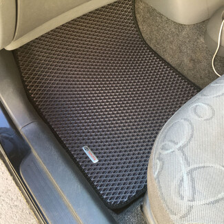 EVA коврики на Toyota Vitz I 1998 - 2005 в Тольятти EVA коврики на Toyota Vitz I 1998 - 2005 в Тольятти